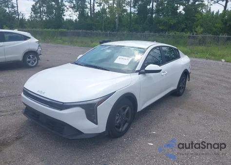 2025 Kia K4 Lxs from USA, damaged, VIN 3KPFT4DE0SE058540